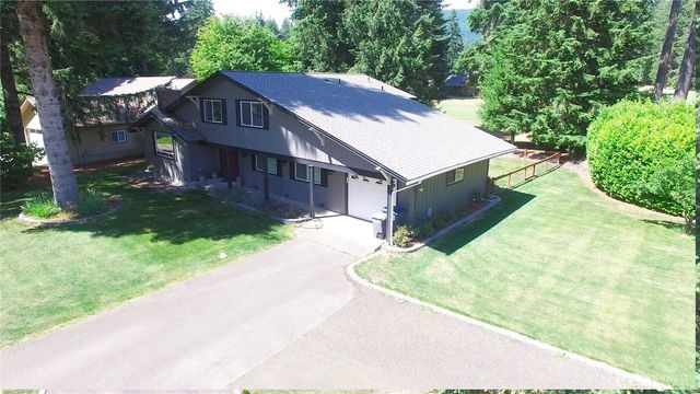 40 N Mt Christie Drive W, Hoodsport, WA 98548