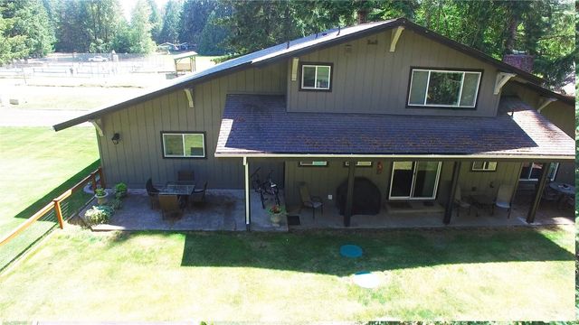 40 N Mt Christie Drive W, Hoodsport, WA 98548