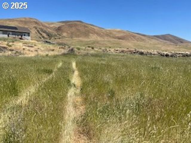 9255 STATE ROUTE 14, Wishram, WA 98673
