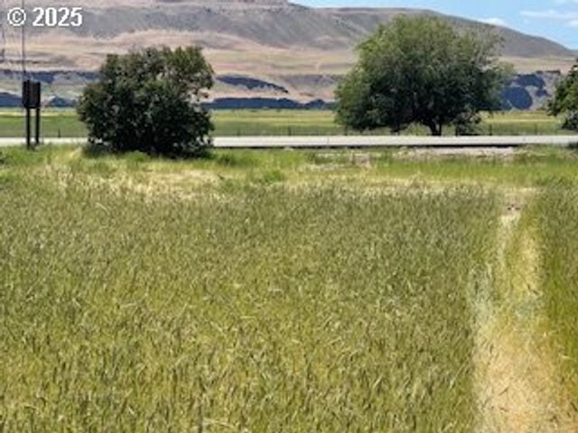 9255 STATE ROUTE 14, Wishram, WA 98673