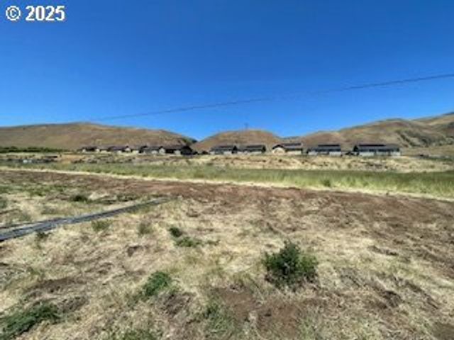 9255 STATE ROUTE 14, Wishram, WA 98673