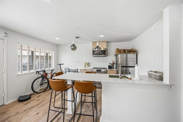 309 Stratford Street 9, Houston, TX 77006