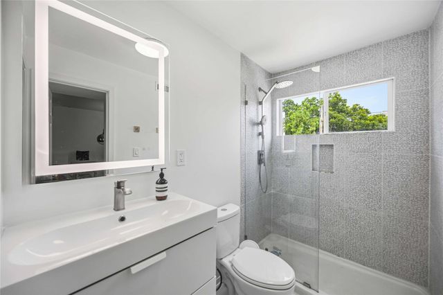 309 Stratford Street 9, Houston, TX 77006