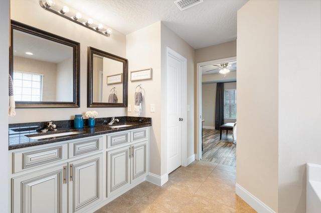 4646 Chanan Drive, Crestview, FL 32539