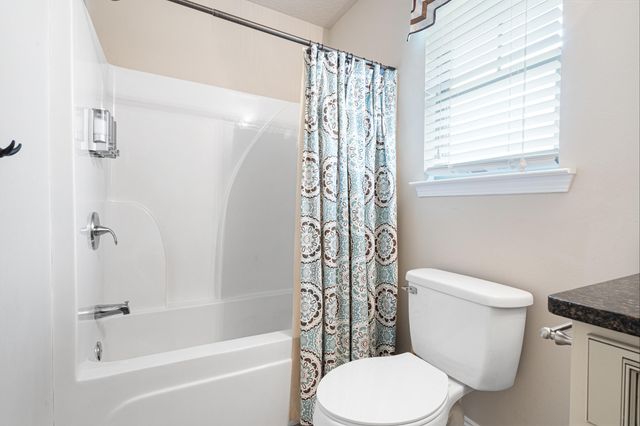 4646 Chanan Drive, Crestview, FL 32539