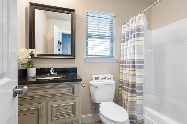 4646 Chanan Drive, Crestview, FL 32539