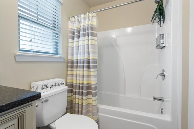 4646 Chanan Drive, Crestview, FL 32539