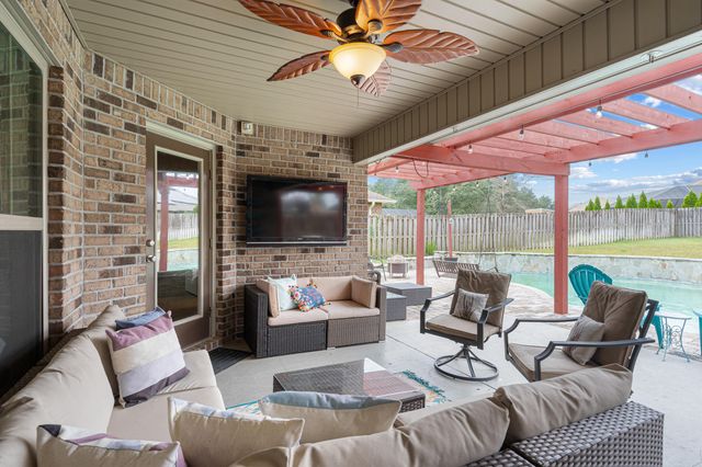 4646 Chanan Drive, Crestview, FL 32539