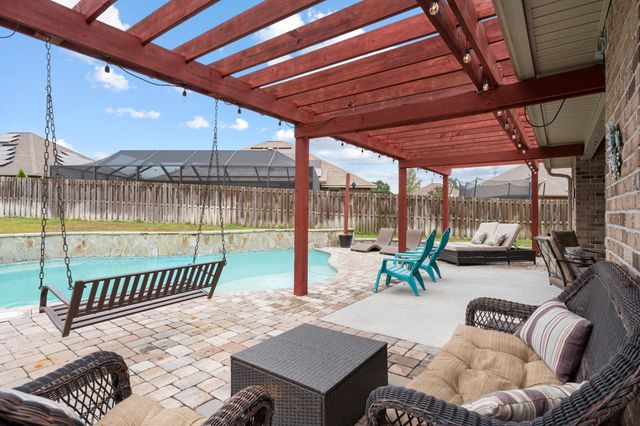 4646 Chanan Drive, Crestview, FL 32539