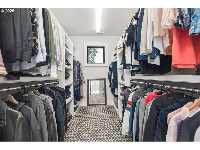 13912 GOODALL Rd, Lake Oswego, OR 97034