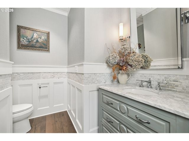 13912 GOODALL Rd, Lake Oswego, OR 97034