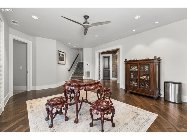 13912 GOODALL Rd, Lake Oswego, OR 97034