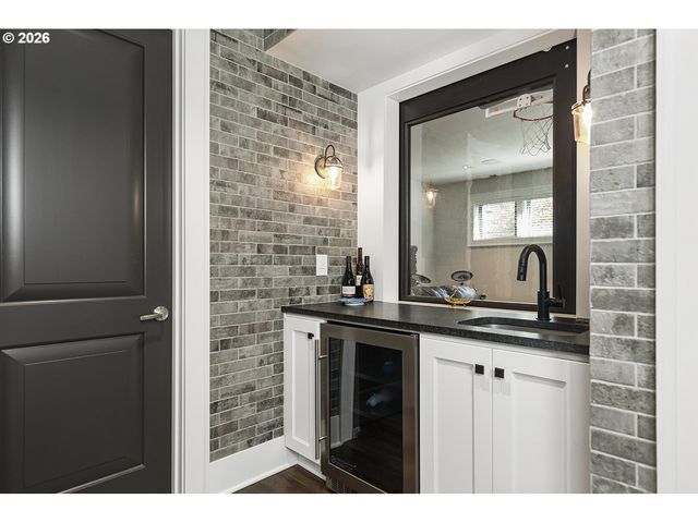 13912 GOODALL Rd, Lake Oswego, OR 97034