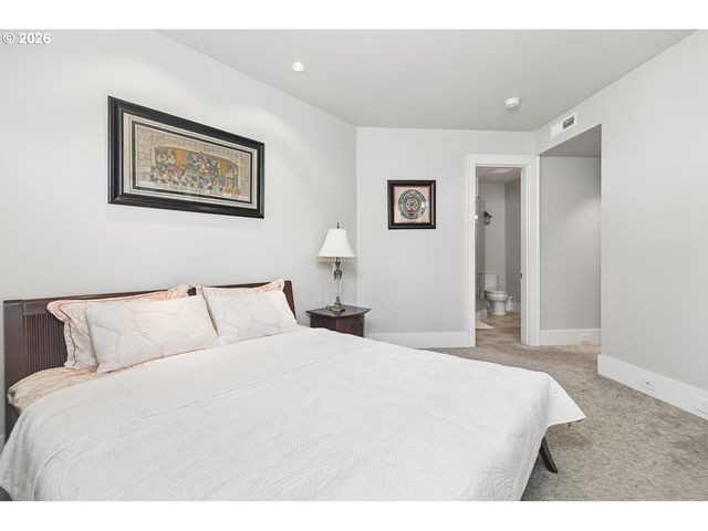 13912 GOODALL Rd, Lake Oswego, OR 97034