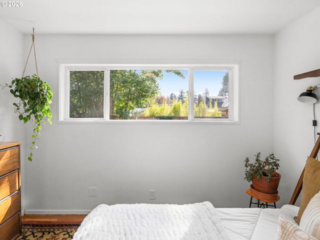 4624 Se 49TH Ave, Portland, OR 97206