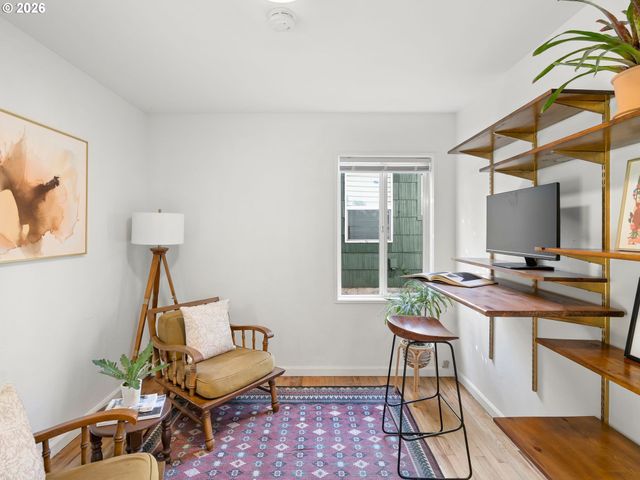 4624 Se 49TH Ave, Portland, OR 97206