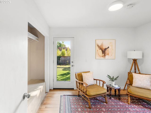 4624 Se 49TH Ave, Portland, OR 97206