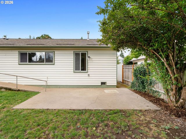 4624 Se 49TH Ave, Portland, OR 97206