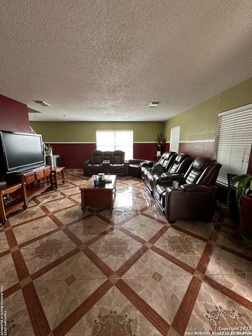 9939 SUNSET PL, San Antonio, TX 78245