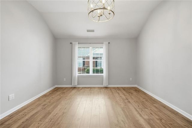 102 Courtyard Lane, Woodstock, GA 30189