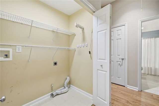 102 Courtyard Lane, Woodstock, GA 30189