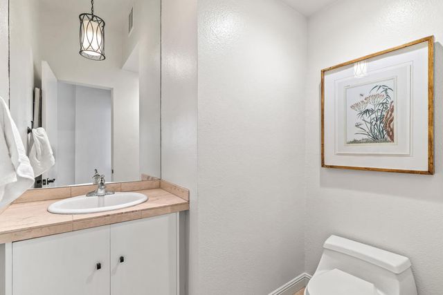 47444 Rabat Drive, Palm Desert, CA 92260