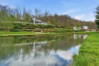717 Little Creek Rd, Connoquenessing Boro, PA 16033
