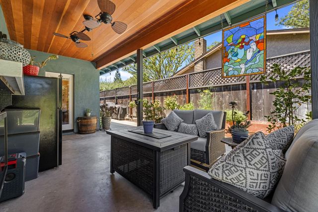 3712 Corte Madera Ave, Modesto, CA 95356