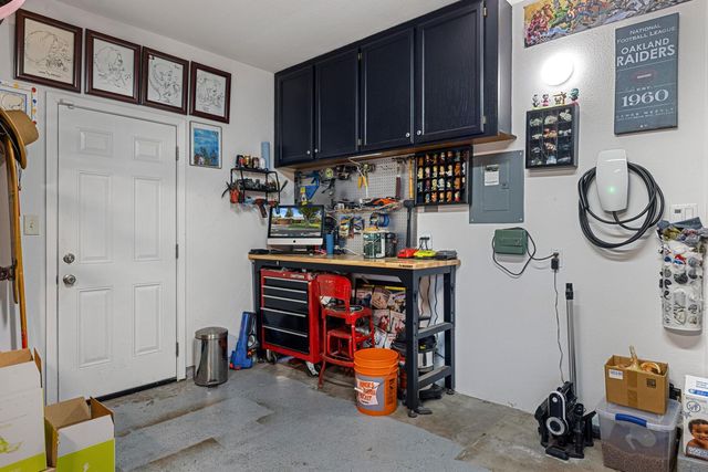 3712 Corte Madera Ave, Modesto, CA 95356