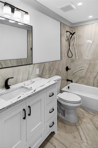 7 Victoria Lane A, Yonkers, NY 10701