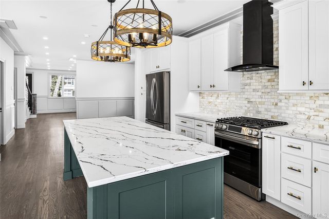 7 Victoria Lane A, Yonkers, NY 10701