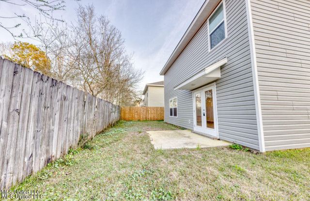 2113 Toulouse Street, Ocean Springs, MS 39564