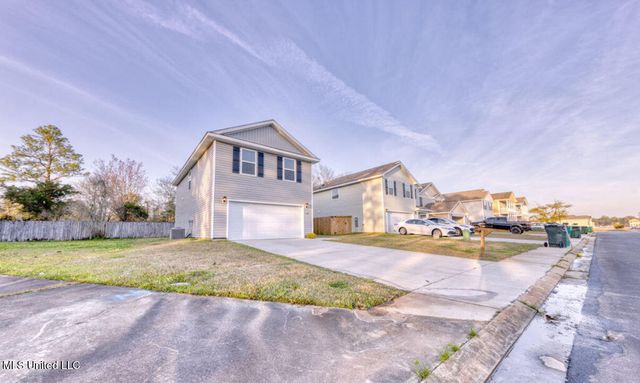 2113 Toulouse Street, Ocean Springs, MS 39564