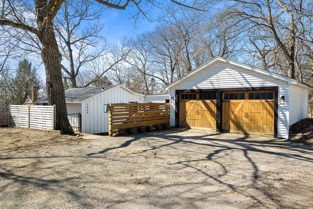 2804 Willow Point DRIVE, Delavan, WI 53115
