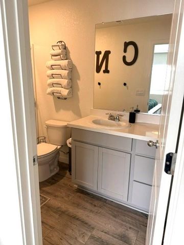 5240 Molino Cir, Roseville, CA 95747
