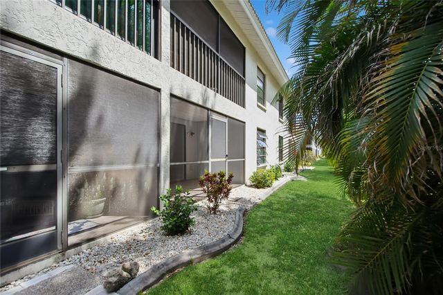 930 CAPRI ISLES BOULEVARD 120, Venice, FL 34292