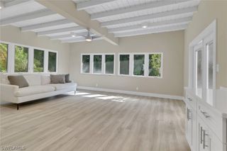 5150 Sand Dollar LN, Naples, FL 34103