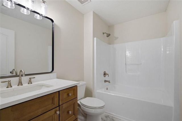 533 Fox Creek Crossing, Woodstock, GA 30188