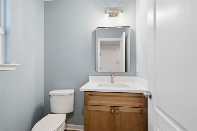 533 Fox Creek Crossing, Woodstock, GA 30188