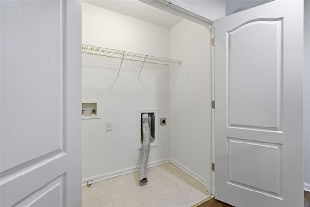 533 Fox Creek Crossing, Woodstock, GA 30188