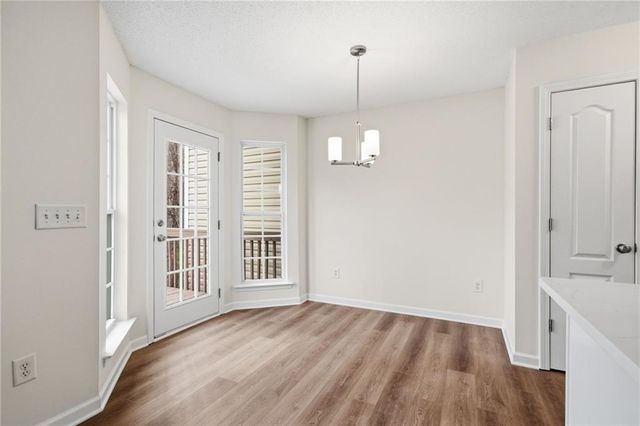 533 Fox Creek Crossing, Woodstock, GA 30188