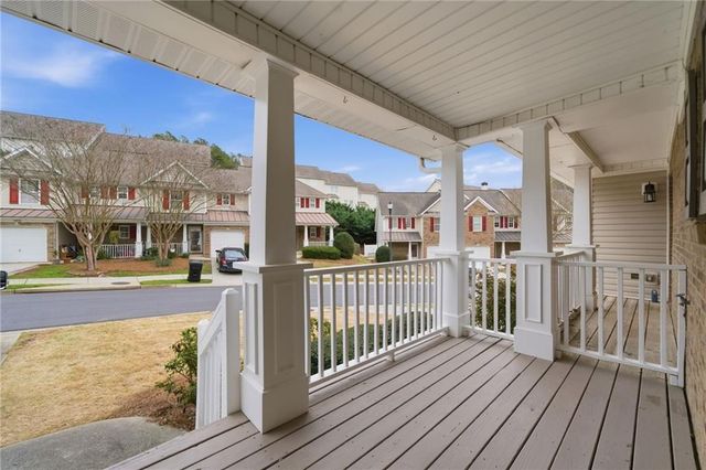 533 Fox Creek Crossing, Woodstock, GA 30188