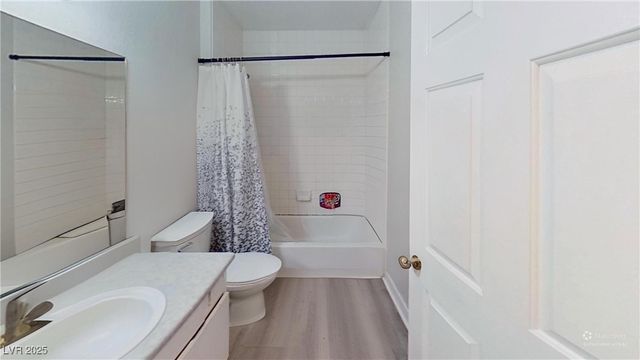 2201 James Bilbray Drive, Las Vegas, NV 89108