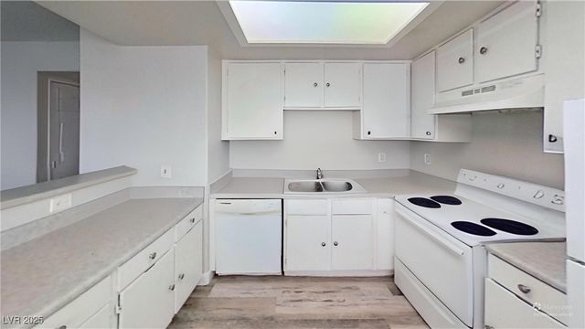 2201 James Bilbray Drive, Las Vegas, NV 89108