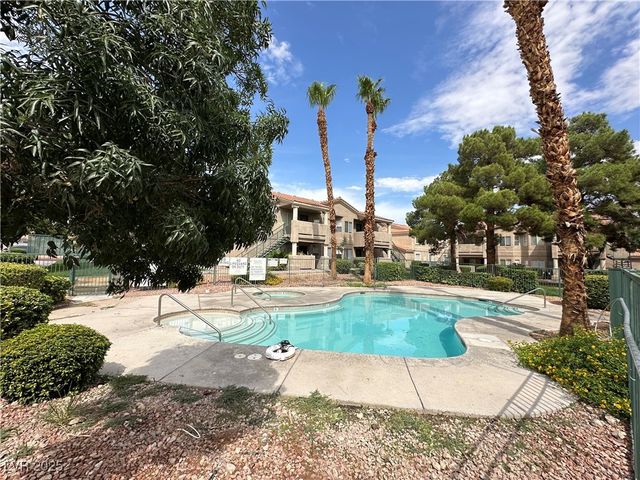 2201 James Bilbray Drive, Las Vegas, NV 89108