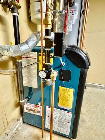 11 Scottsdale Drive, Hudson, NH 03051