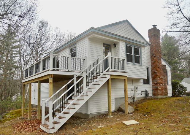 11 Scottsdale Drive, Hudson, NH 03051