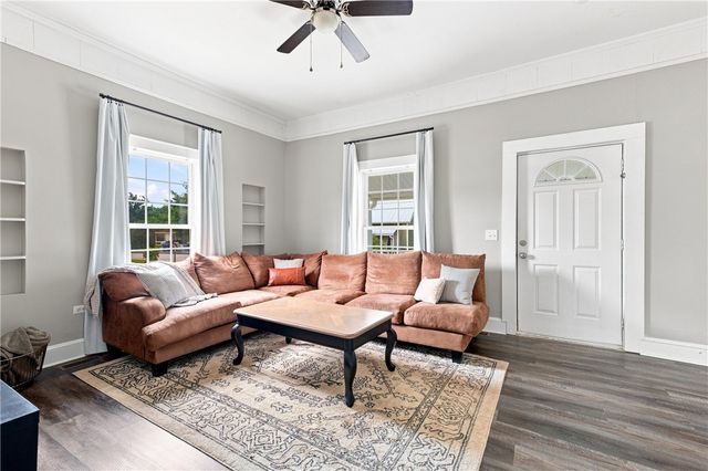 7 McCaughrin Street, Pelzer, SC 29669