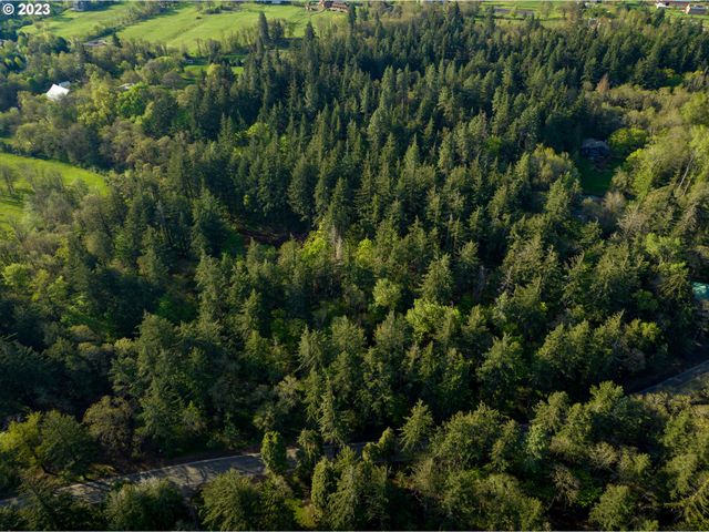 455 COUNTRY CLUB Rd, Hood River, OR 97031