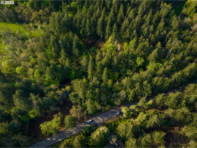 455 COUNTRY CLUB Rd, Hood River, OR 97031